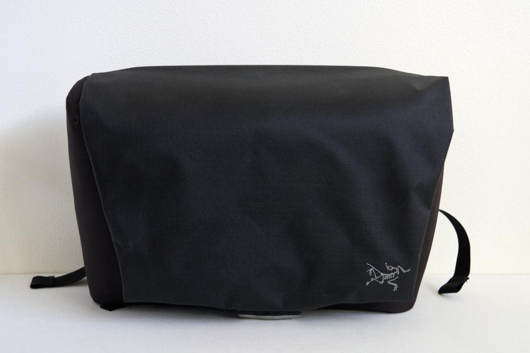 アークテリクス メッセンジャーバッグ