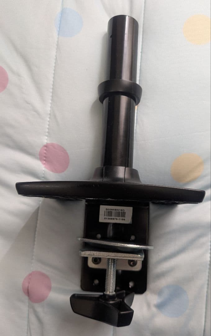 Amazonベーシック モニターアーム エルゴトロンOEM