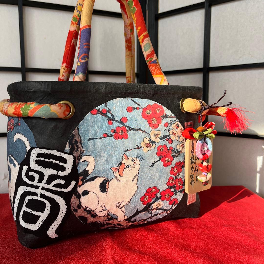 梅と猫 一閑張り バッグ かごバッグ ハンドバッグ 和猫 浮世絵 和柄 市場かご