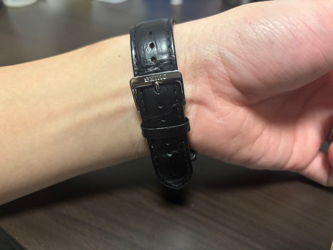 SEIKO タンク型（型番 4N30-0GD0）