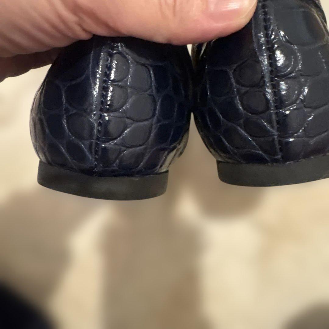 Tod'sトッズ35 幅狭めTモチーフ♡