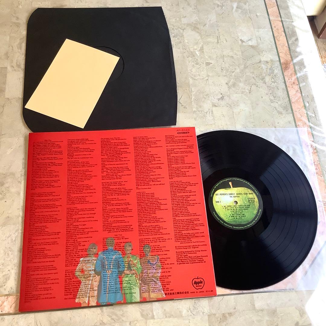 レア曲目リスト付!新品同様! ビートルズ 1969年発売 サージェントペパーーズ