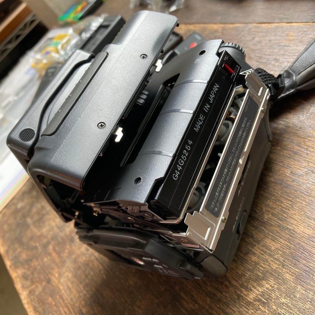 ゆ*う様 ※再生難あり Sony CCD-SC7 8mmビデオカメラ 付属品セッ