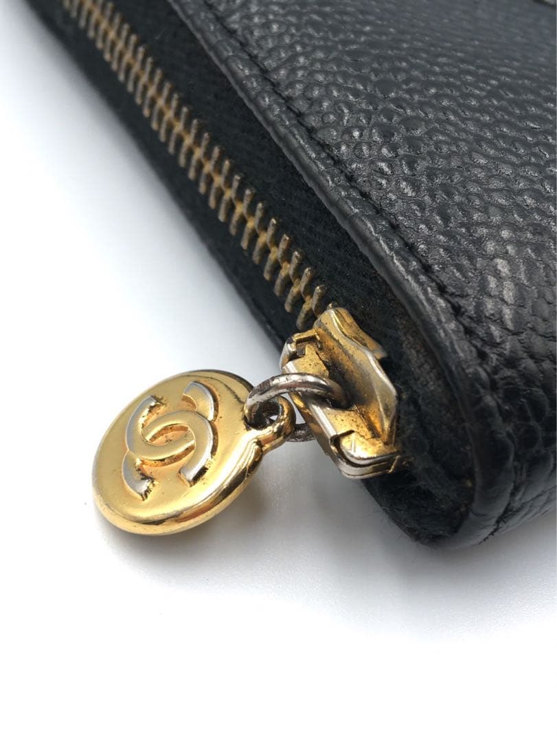 シャネル　キャビアスキン　長財布