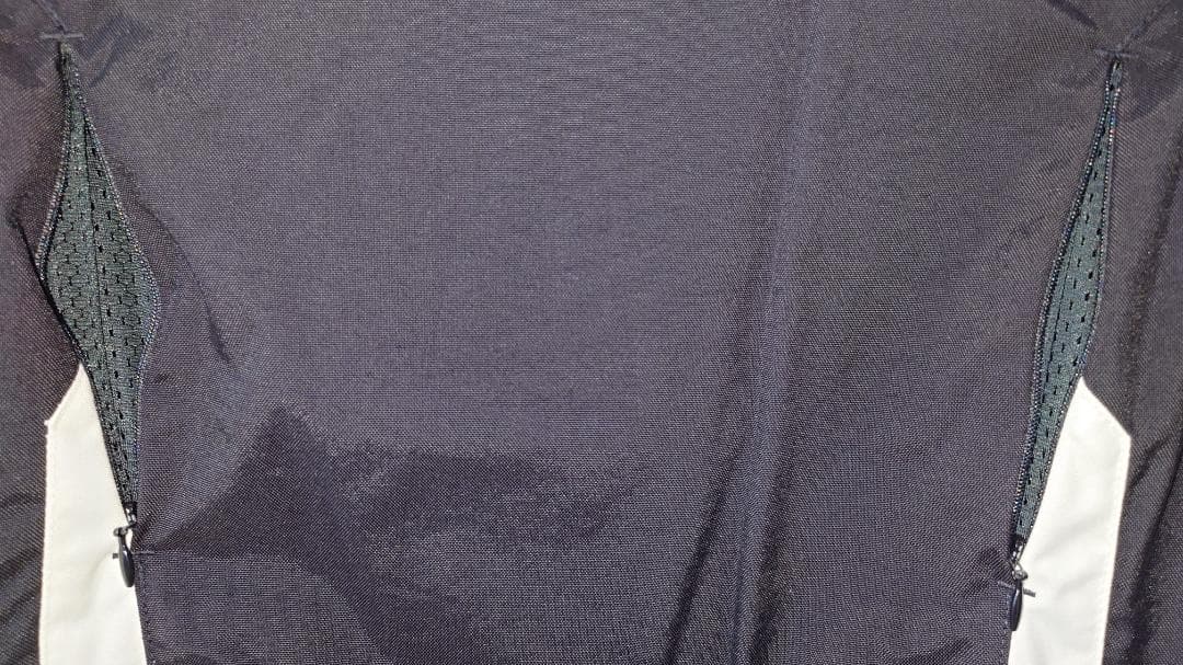 RSタイチ　アームド　オールシーズン　ジャケット　Ｌサイズ　黒 ／ 白