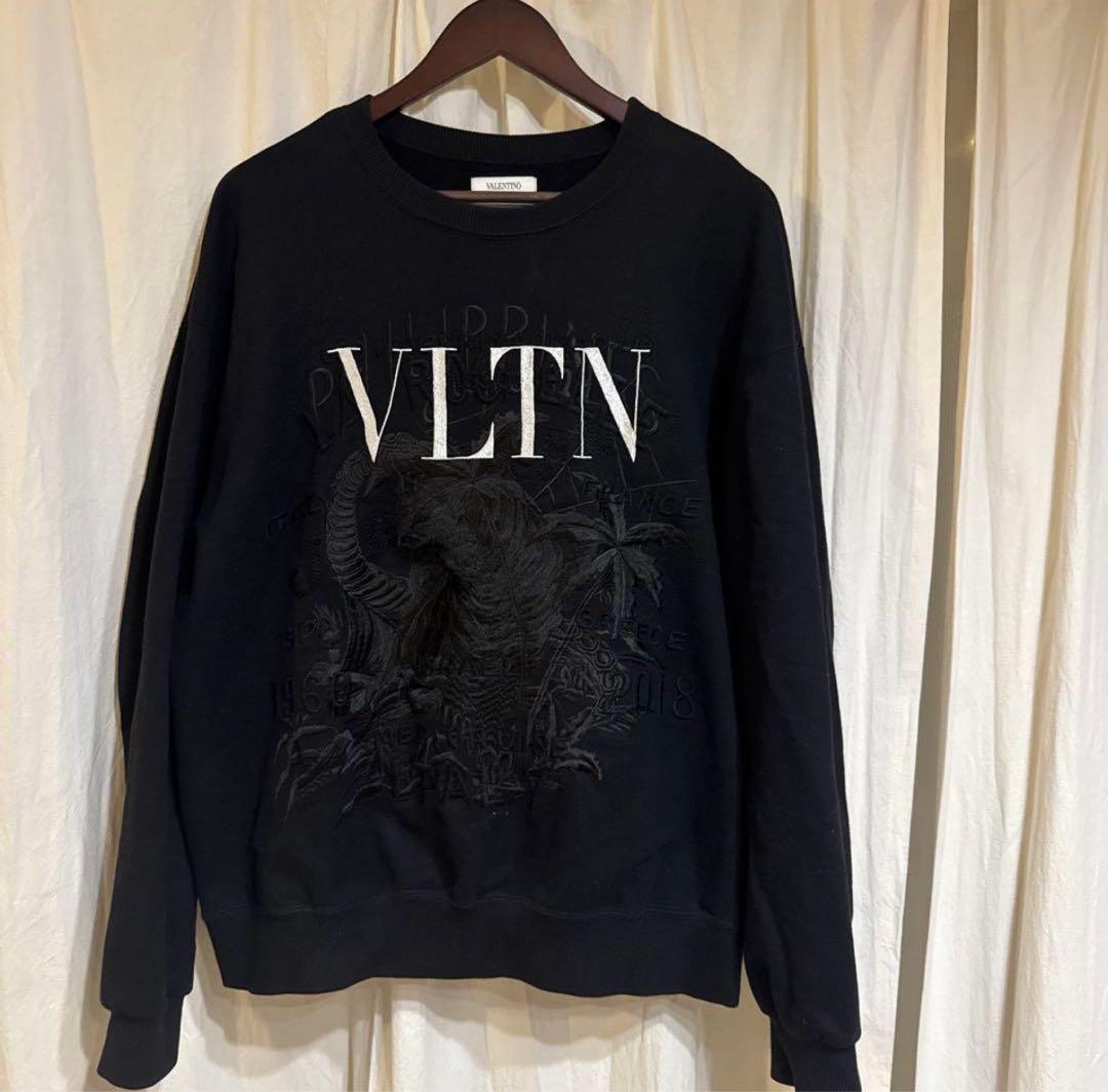 VALENTINO × doublet コラボのエンブロイダリースウェット