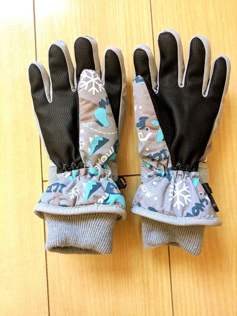 【130】スノーウェア　スキーウェア　セット　手袋　ゴーグル　名前なし