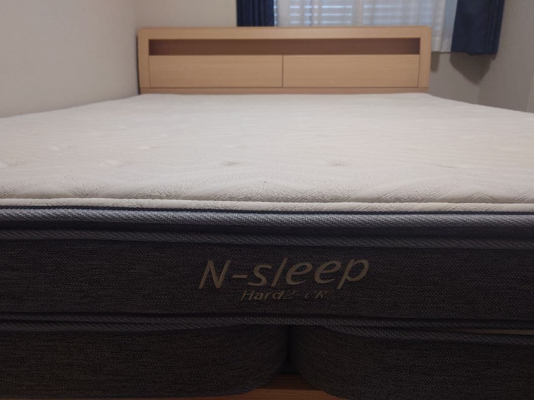 【P】ニトリのクイーンサイズのNsleepハードベッドマットレス・フレーム