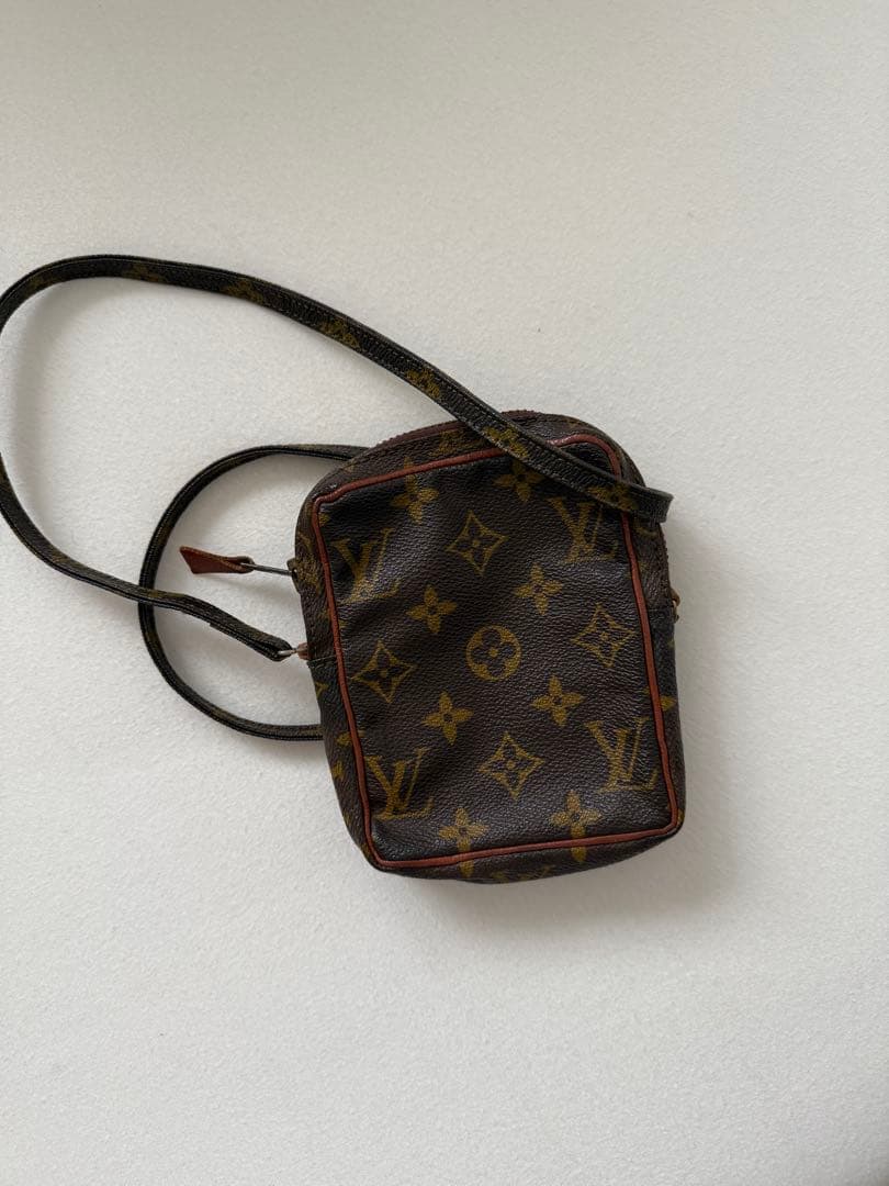 【お値下げ】Louis Vuitton モノグラム　ミニダヌーブ