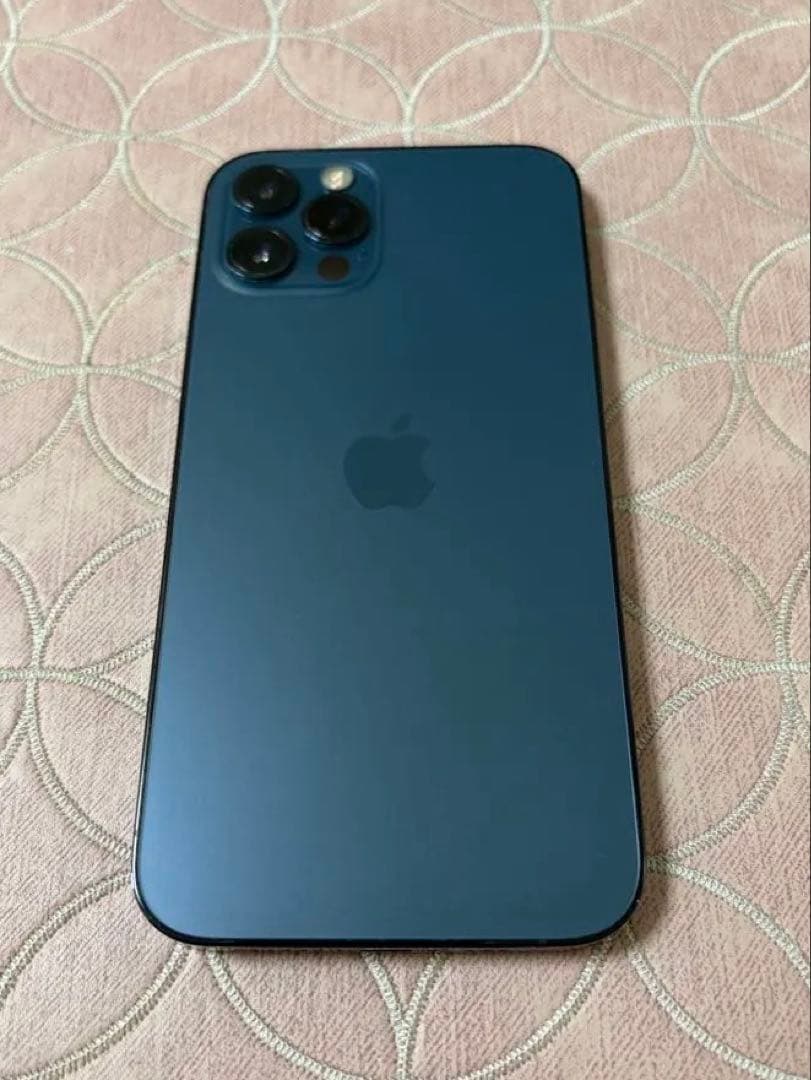 Apple iPhone 12 Pro 128GB バッテリー100%
