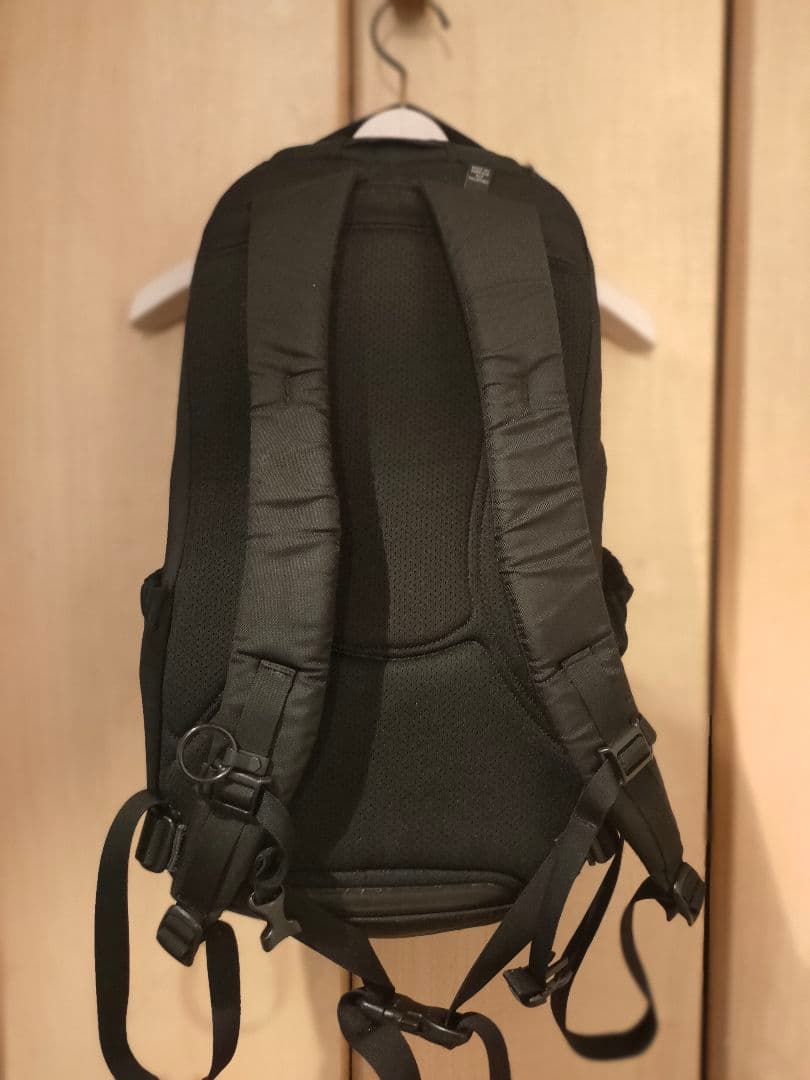 ARC'TERYX Mantis26 ブラック バックパック