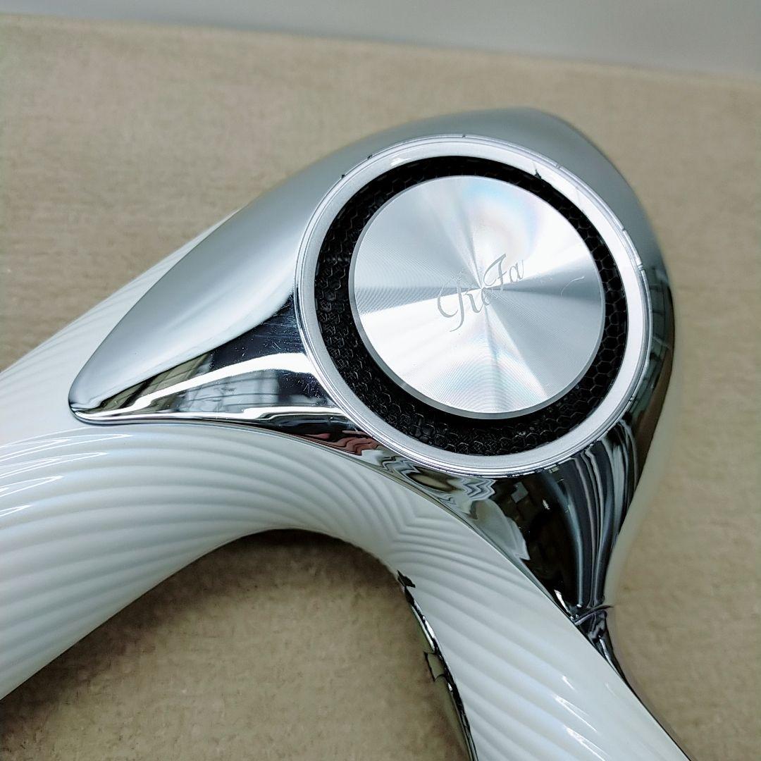 ほぼ未使用⭐️Refa リファ ビューティック ドライヤー プロ MTG