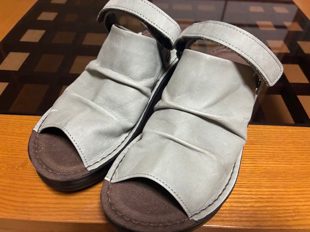 未使用インコルジュ本革オープントゥくしゅくしゅ WAYサボ風サンダルM日本製