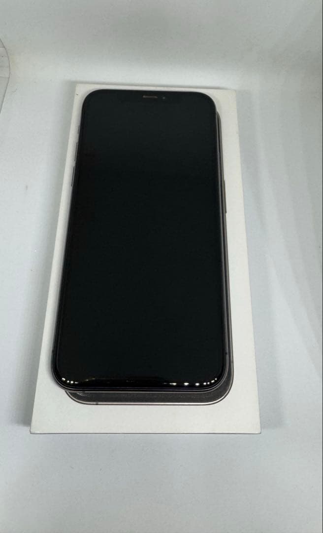 【アイヌン】iPhone 11pro 13pro