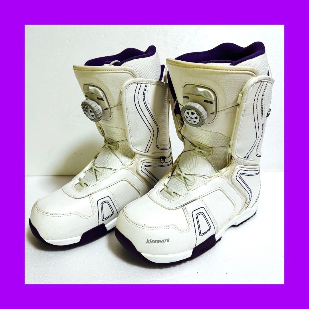 美品24.5cm スノーボードブーツキスマーク白色ホワイトレディース女性初心者