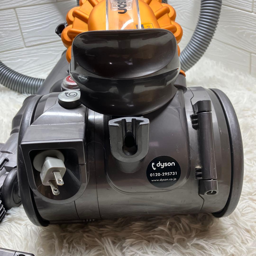 ダイソン　Dyson キャニスター掃除機 DC22 掃除機　保証付き