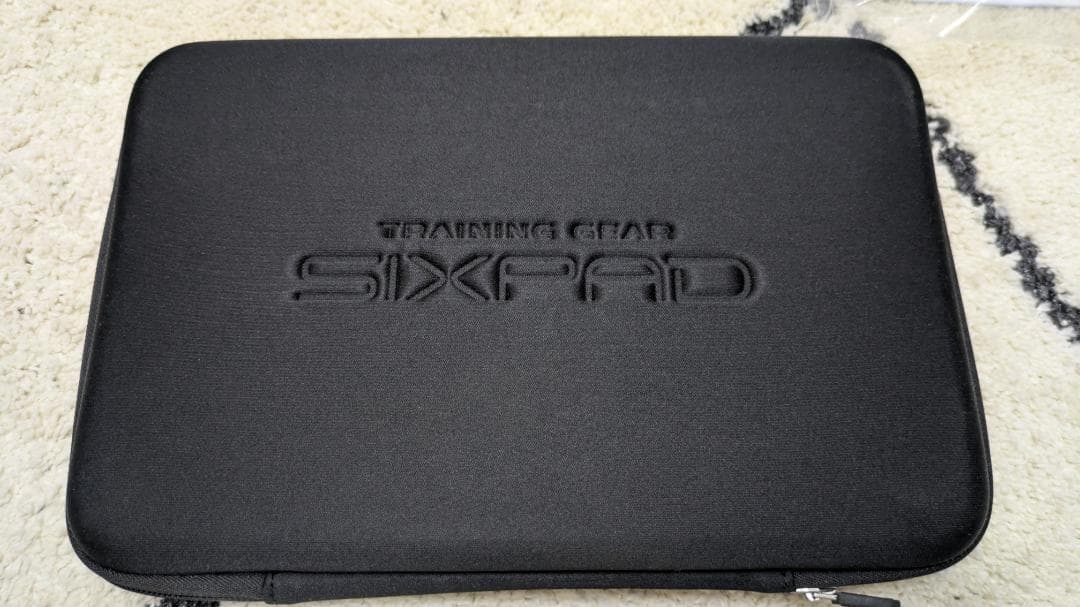 シックスパッド パワースーツライト アブズ（M）