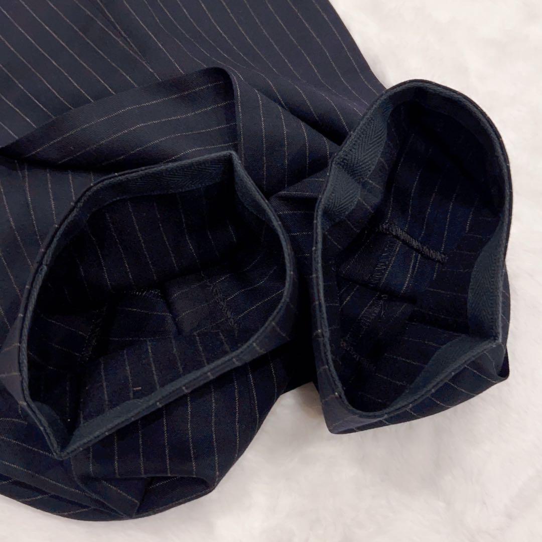 極美品 PRADA ブラック ストライプ ビジネススーツ