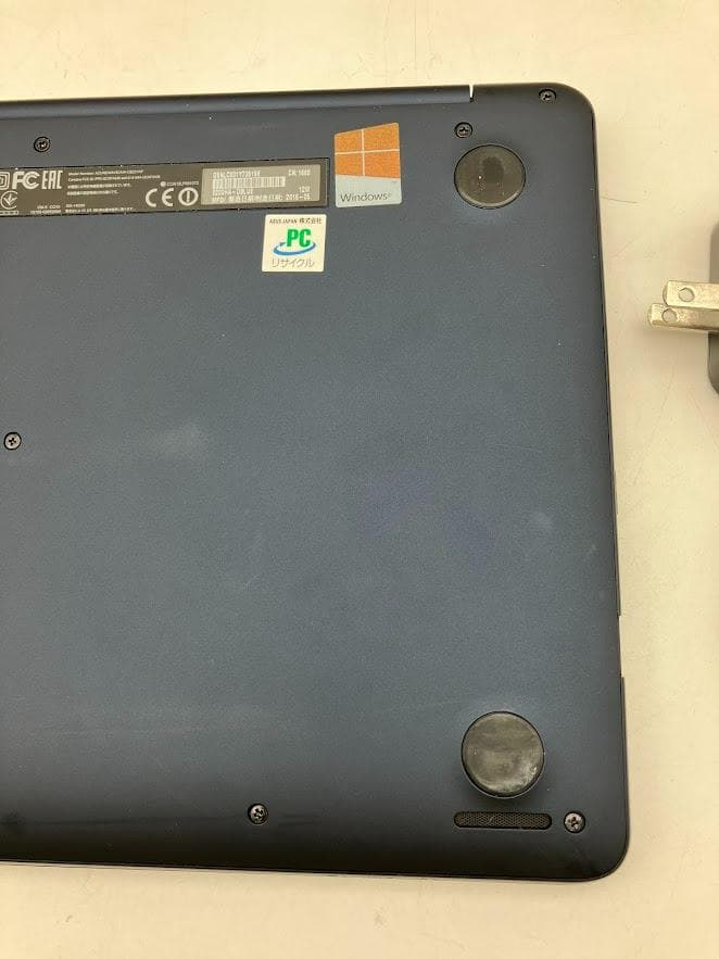 ASUS ノートパソコン ACアダプター付き