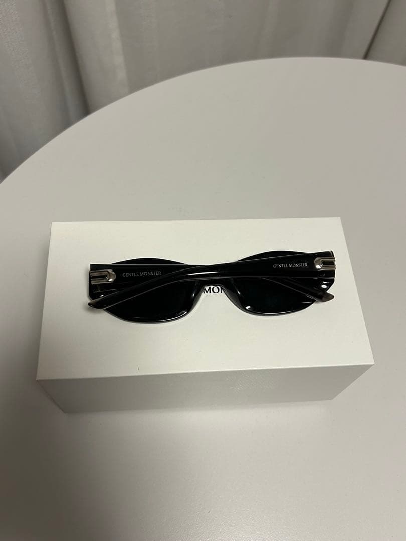 (希少)GENTLE MONSTER サングラス　DADA