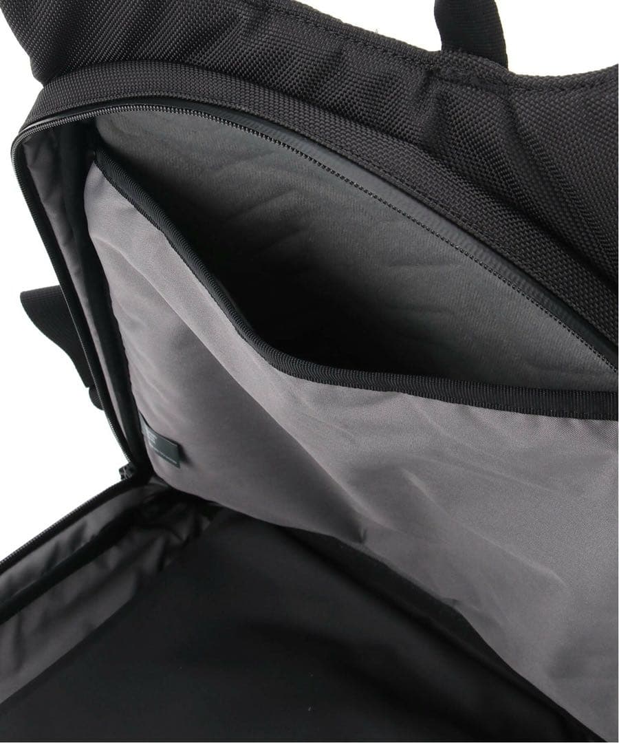 (M)AXCEL DAYPACK SLIM 数回使用　美品