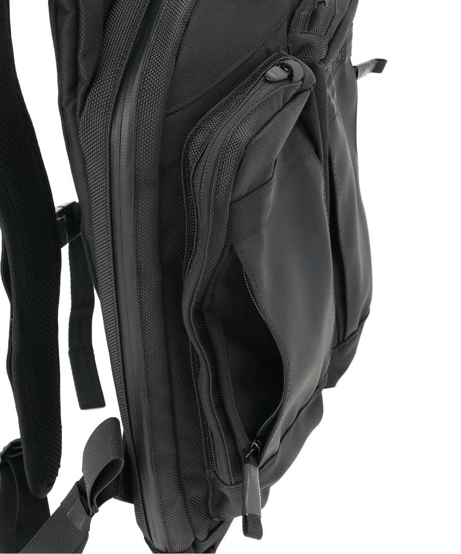 (M)AXCEL DAYPACK SLIM 数回使用　美品