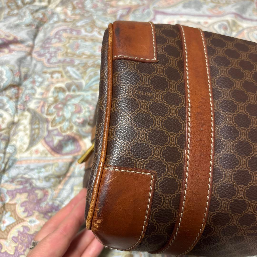 CELINE ブラウンレザードラムバッグ
