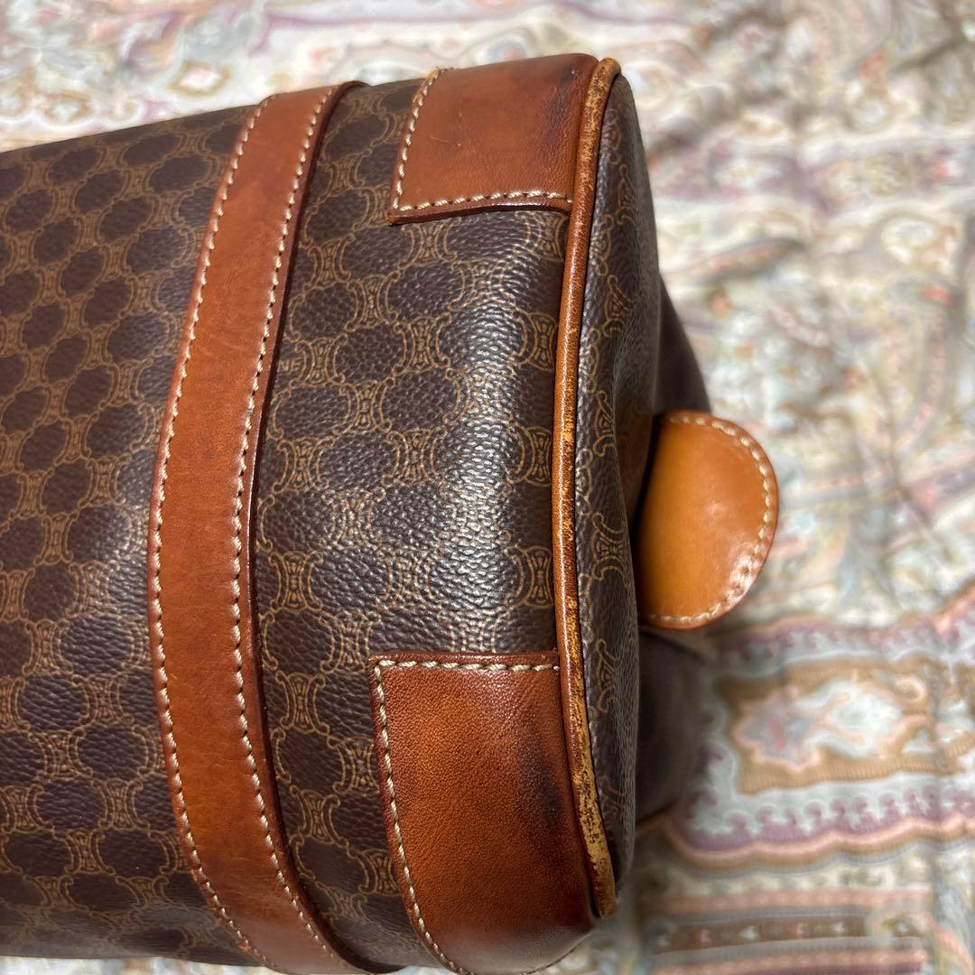 CELINE ブラウンレザードラムバッグ