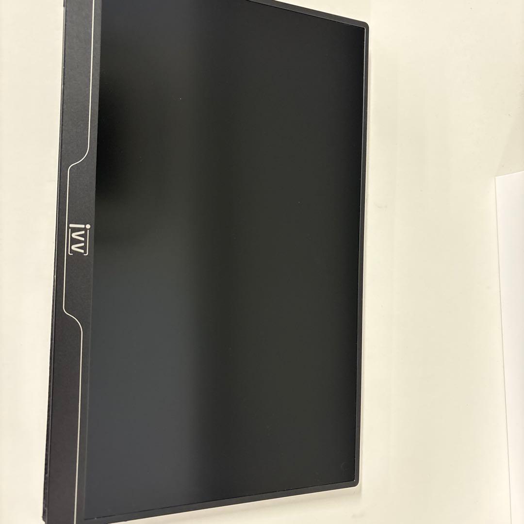 ivv ポータブルモニター 15.6インチ　4k
