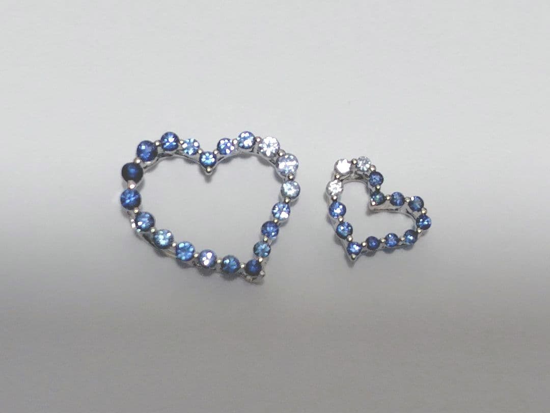 gstv　K18WG サファイアチャーム・ペンダントトップ　付属品なし