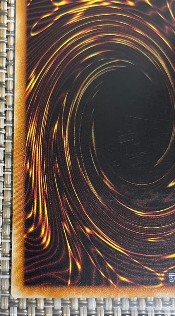 遊戯王　 リボルバー・ドラゴン　レリーフ