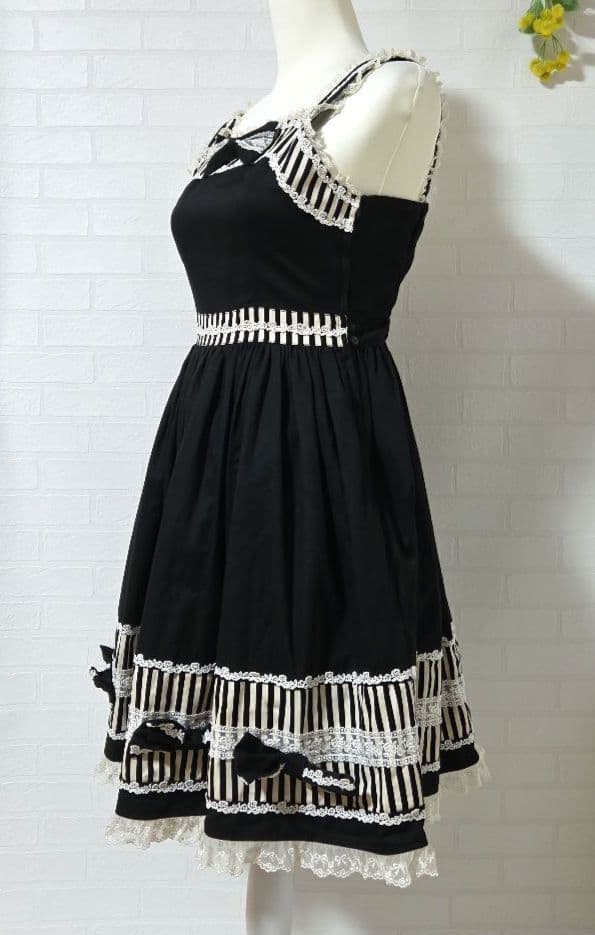 【InnocentWorld　イノセントワールド】 ワンピース　リボン　黒白