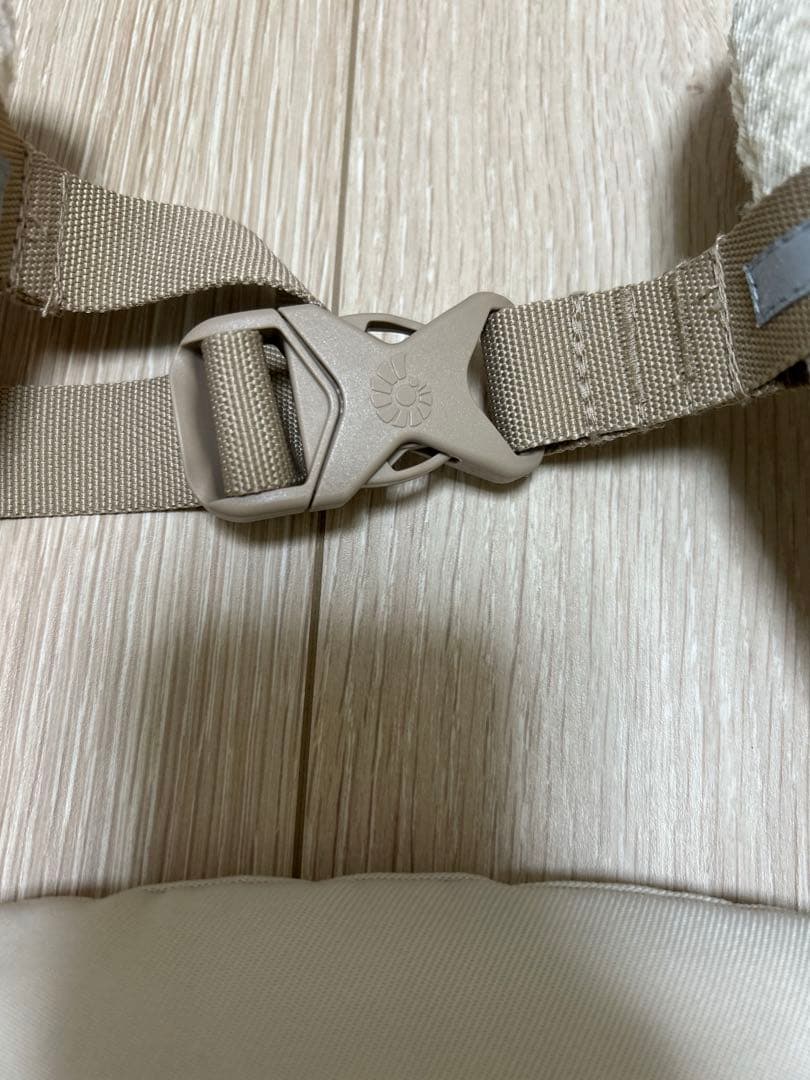 エルゴ抱っこ紐　ナチュラルベージュ＋収納袋　セット