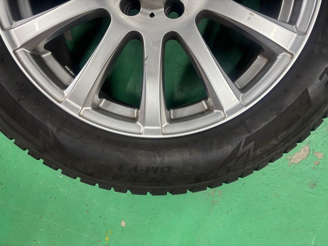 レクサスnx BRIDGESTONE18インチ225/60R18スタッドレス