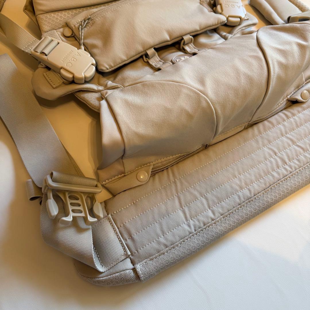 AIRBUGGY A.B.C. COMFO 抱っこ紐 サンドアッシュ