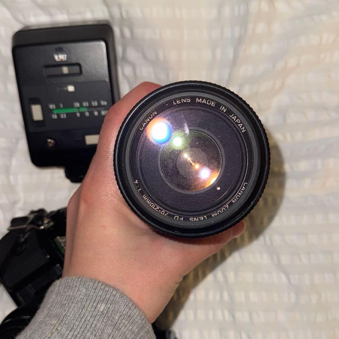CANON AE-1 PROGRAM フラッシュ、レンズ付き