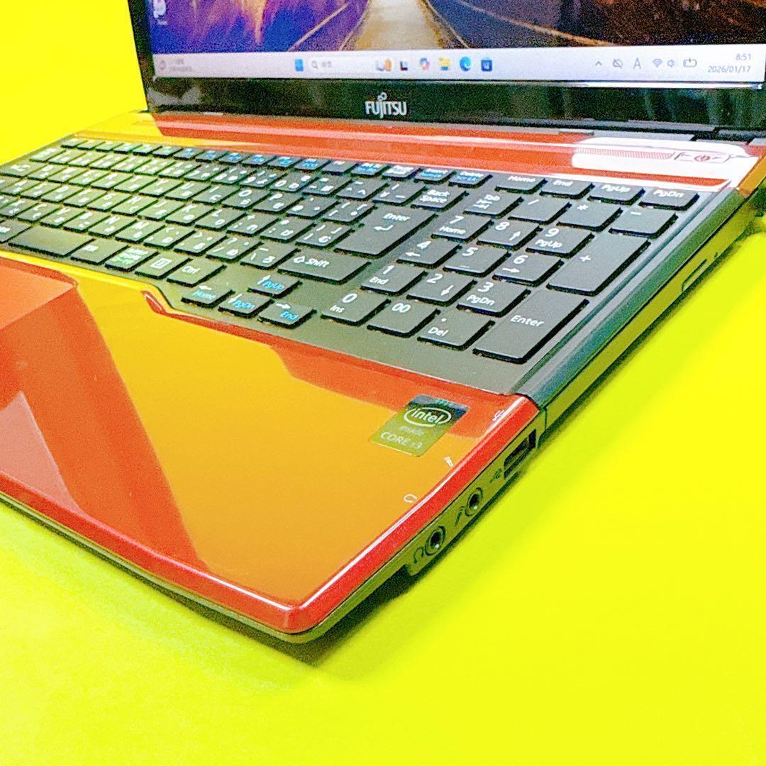 新品SSD‼️windows11 初心者向ノートパソコン カメラ オフィス 薄型