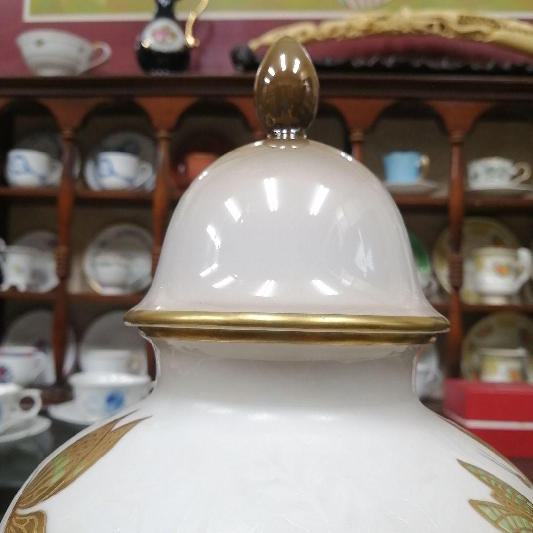イタリア　アートモルベッリ　花瓶　金彩金蝕　陶磁器　蓋付き　飾り壷