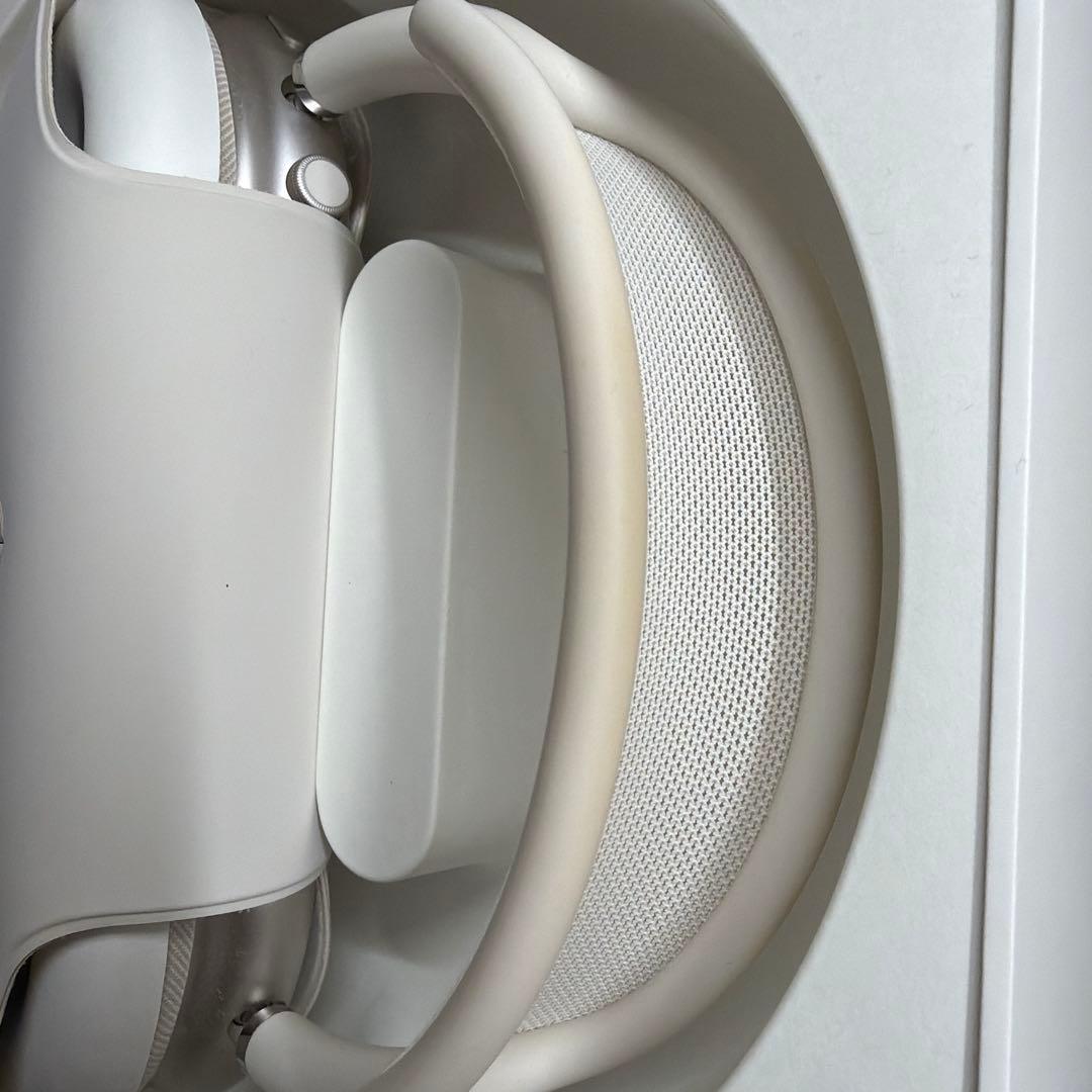 AirPods MAX スターライト