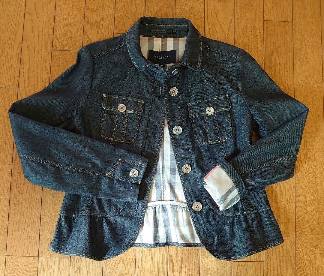 BURBERRY　デニムジャケット