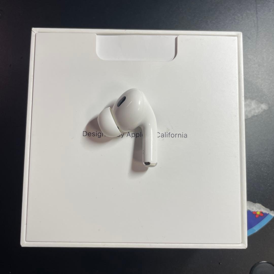 Apple AirPods Pro 第2世代　右耳　右　lightning充電