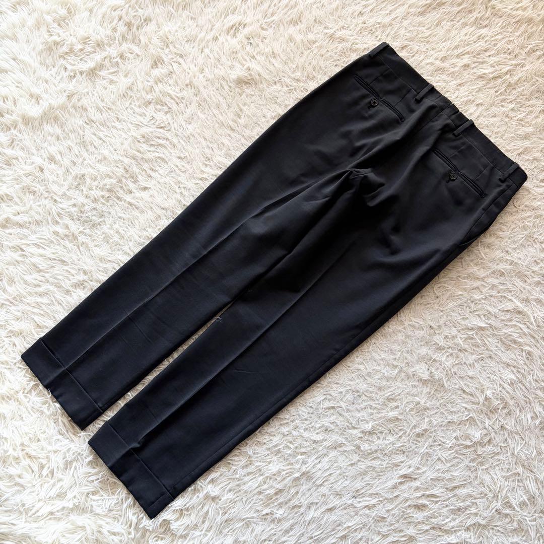 <最新ピン付>LARDINI 新ロゴ ダークグレー ウール スーツ 48