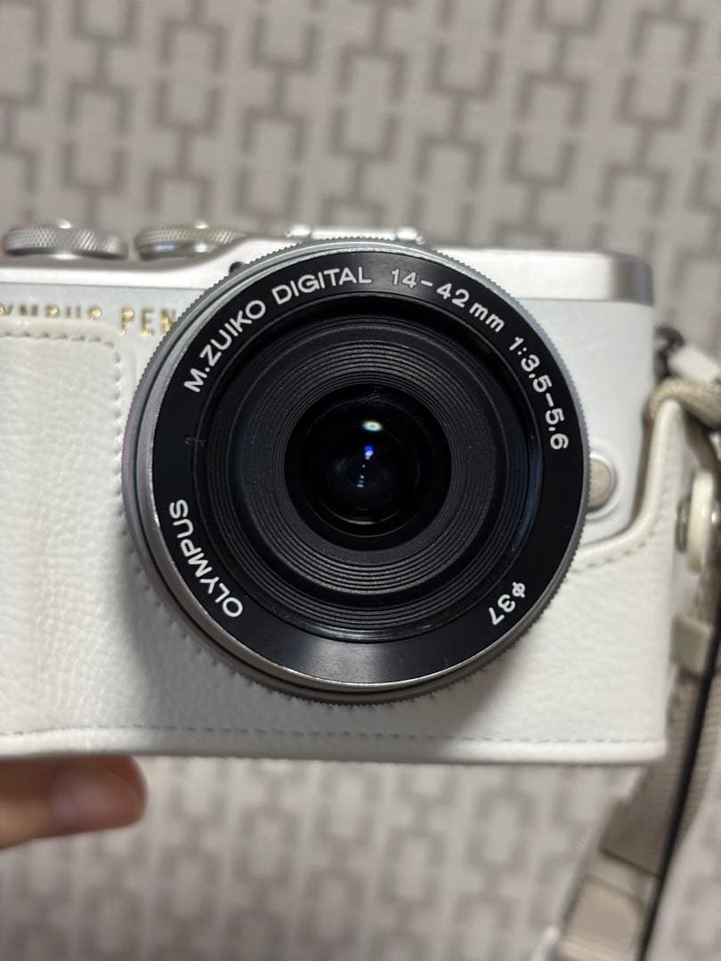 OLYMPUS PEN E-PL9ミラーレス一眼カメラ