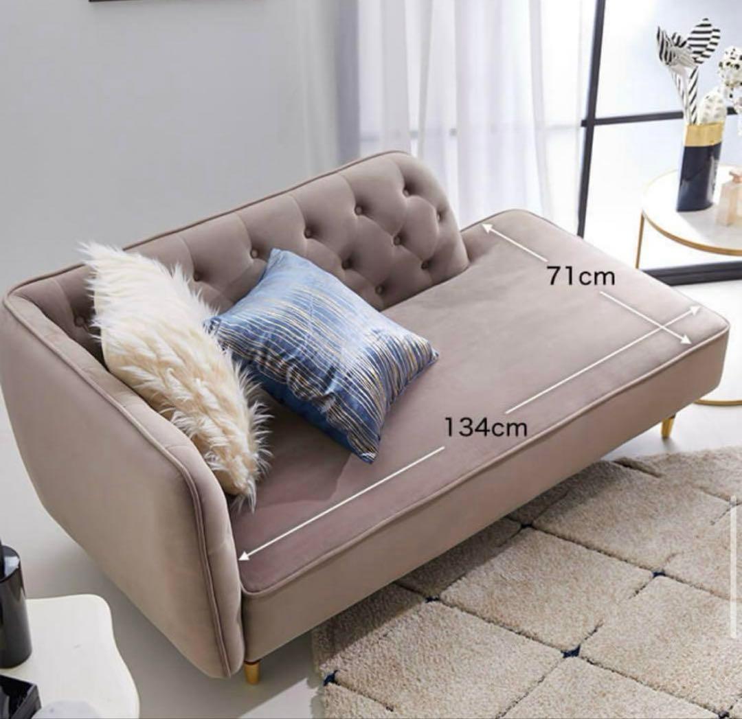 ロウヤ ソファ　2人掛けカウチソファ ベルベット調　グレー　LOWYA