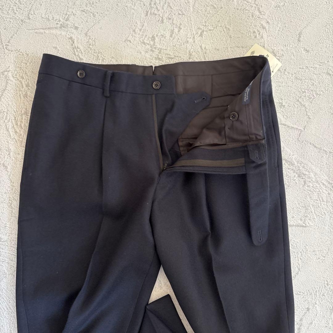 【新品未使用品】48 濃紺 ビームスF ウールフラノ 1プリーツスラックス