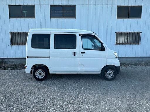 ハイゼットカーゴ　車検ながい　外はそこそこきれい