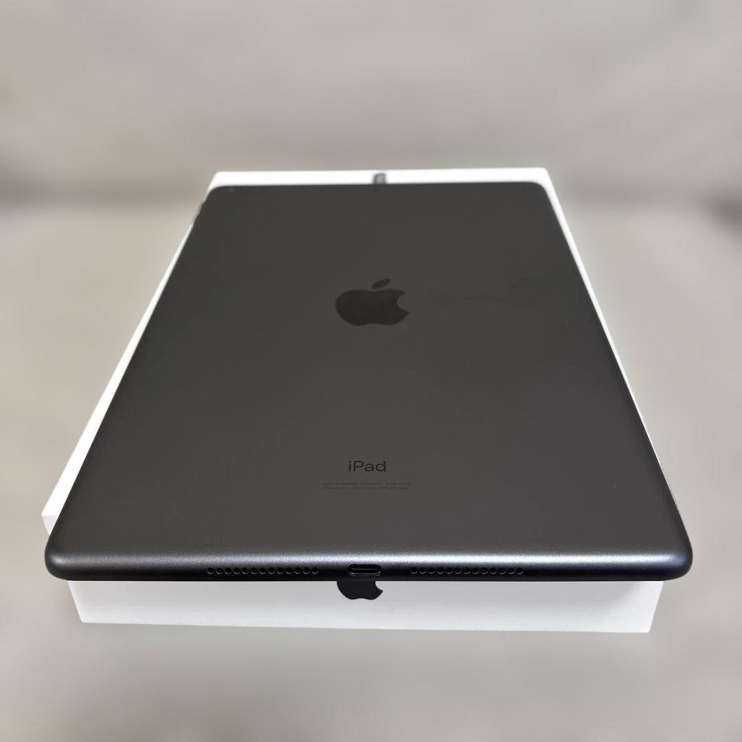 iPad 第8世代 128ギガ Wi-Fiモデル バッテリー95%