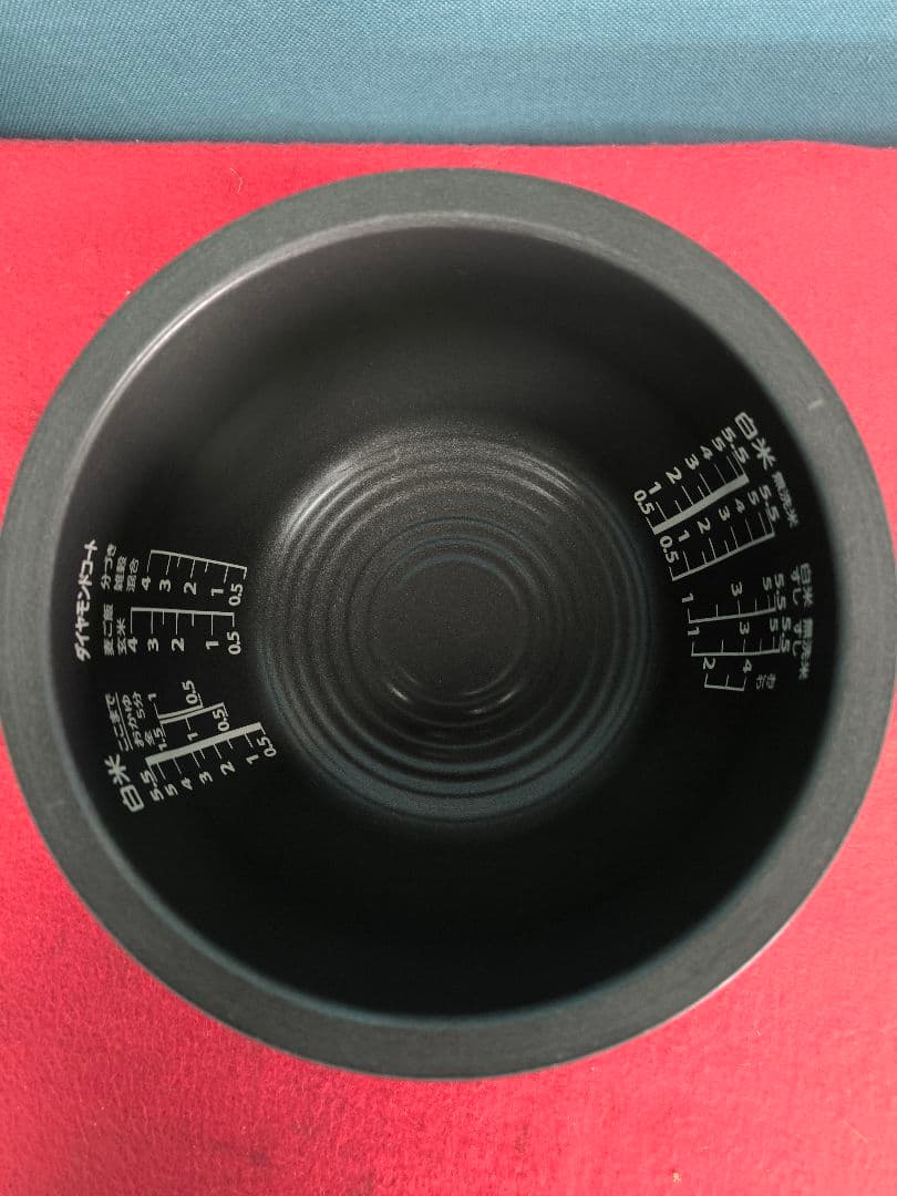 東芝　 真空圧力IHジャー炊飯器 5.5合　RC-10VXN