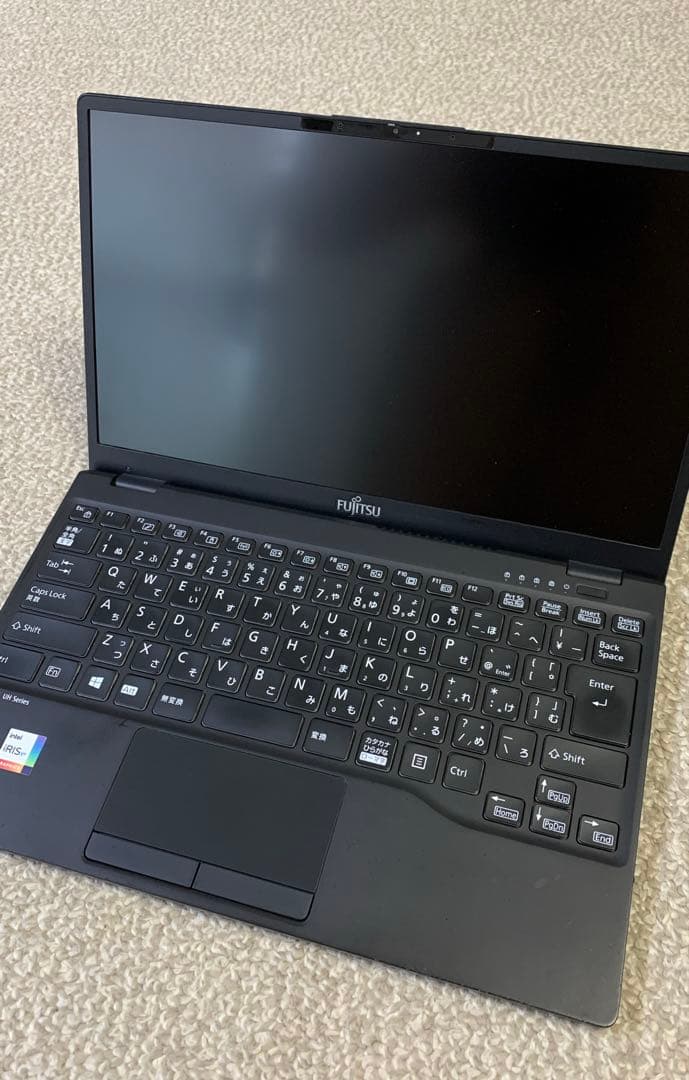 Windowsノート本体 FUJITSU FMV LIFEBOOK UH-X/F3 FMVUXF3B