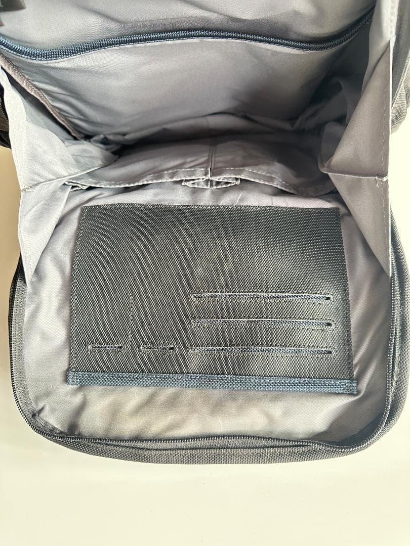 TUMI ALPHA 2 ブリーフパック